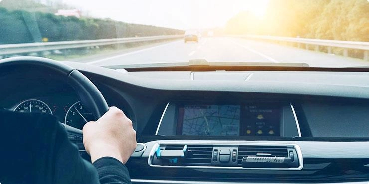 交通流量分析，安全评估和环境污染评估；